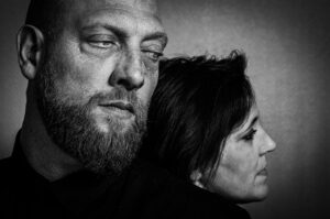 Nähe & Distanz – Die verborgene Choreografie von Hingabe & Führung“